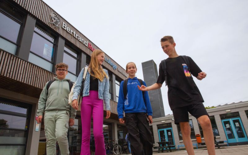 MAAK KENNIS MET HET BERTRAND RUSSELL COLLEGE